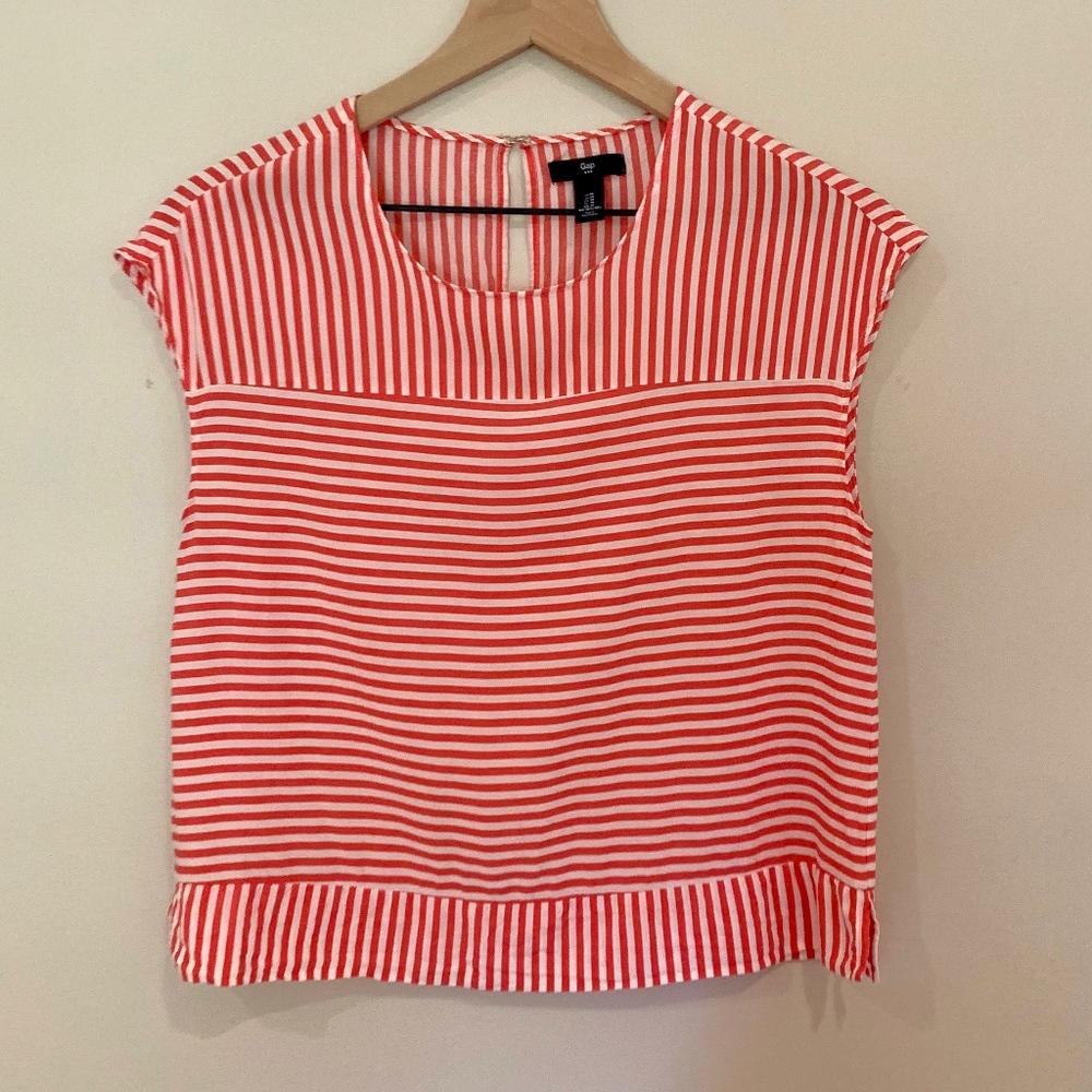 GAP Coral Striped Top